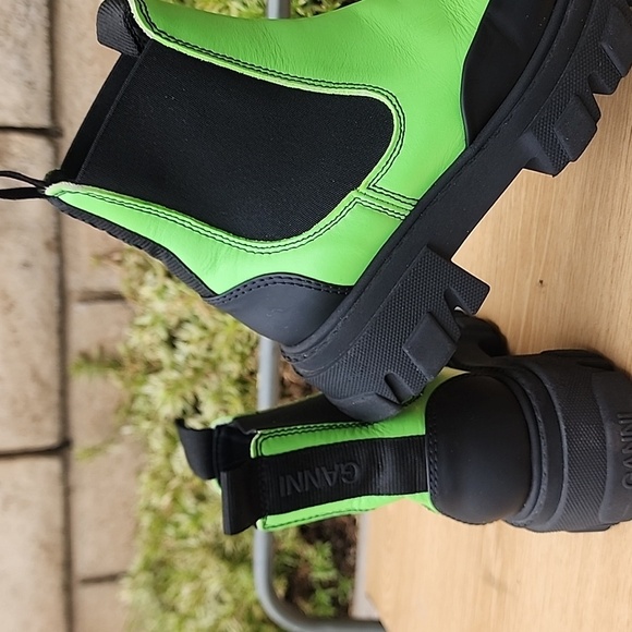 Ganni Lime Green Black Leather Chelsea Boot Size UE 35 MSRP $570 - Picture 7 of 14
